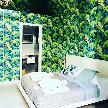 Lägenhet Suite169 *